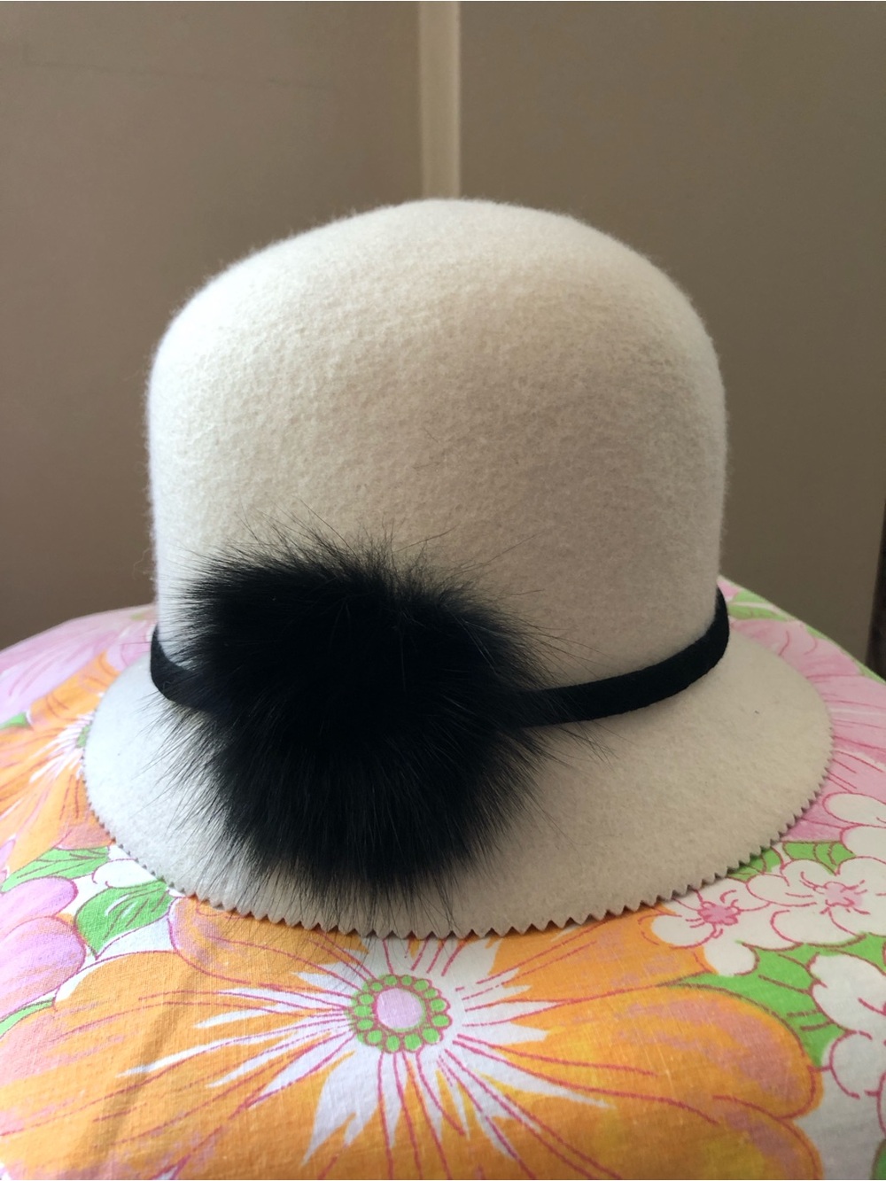 🍦Vintage Bucket Hat Cloche Galliano Sorbatti Made in Italy Real Fur Pom - Picture 3 of 13